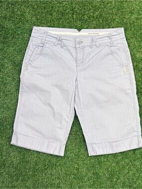 plus 🩳 DKNY Women's Light Gray Pinstripe Chinos Bermuda Shorts - 12